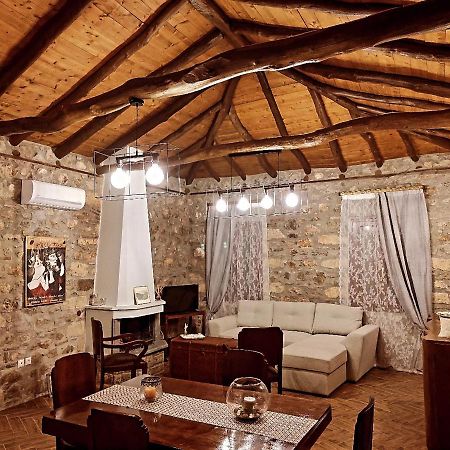 Villa Το Πατρικό - To Patriko Epidavros Epidaurus Esterno foto