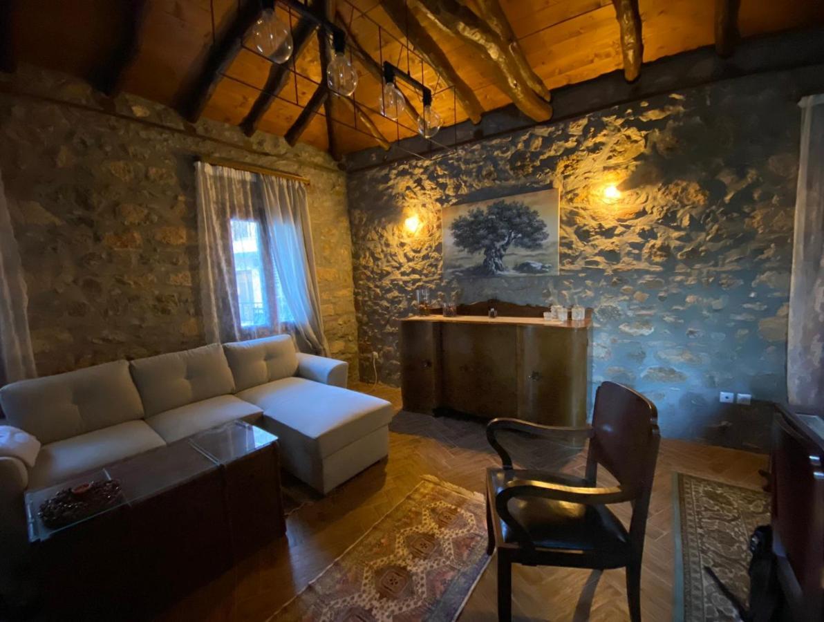 Villa Το Πατρικό - To Patriko Epidavros Epidaurus Esterno foto